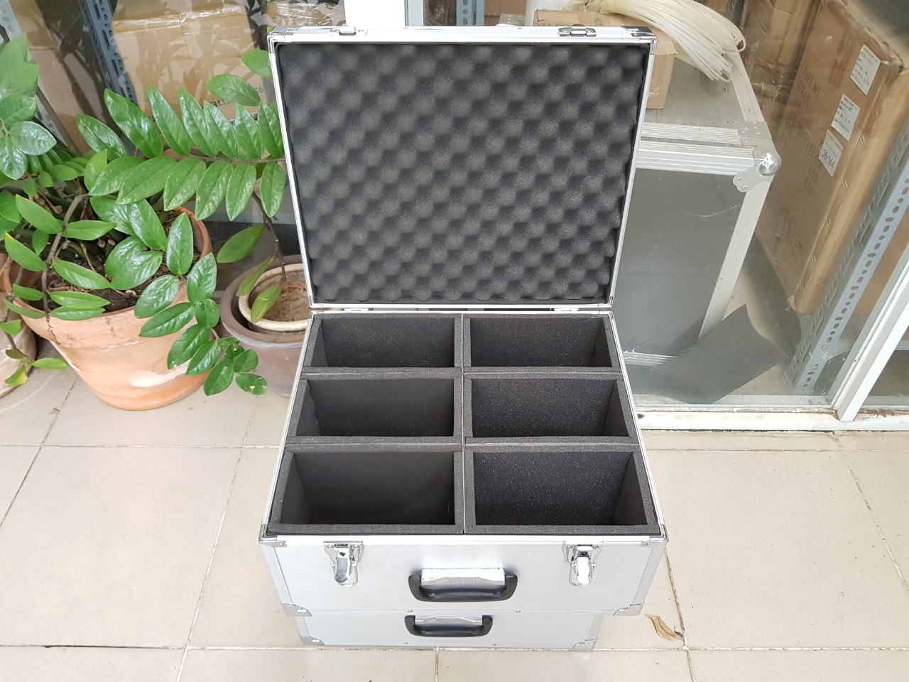 vali nhôm đựng đồ nghè chuyên dụng